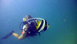 justine filming on video training dive